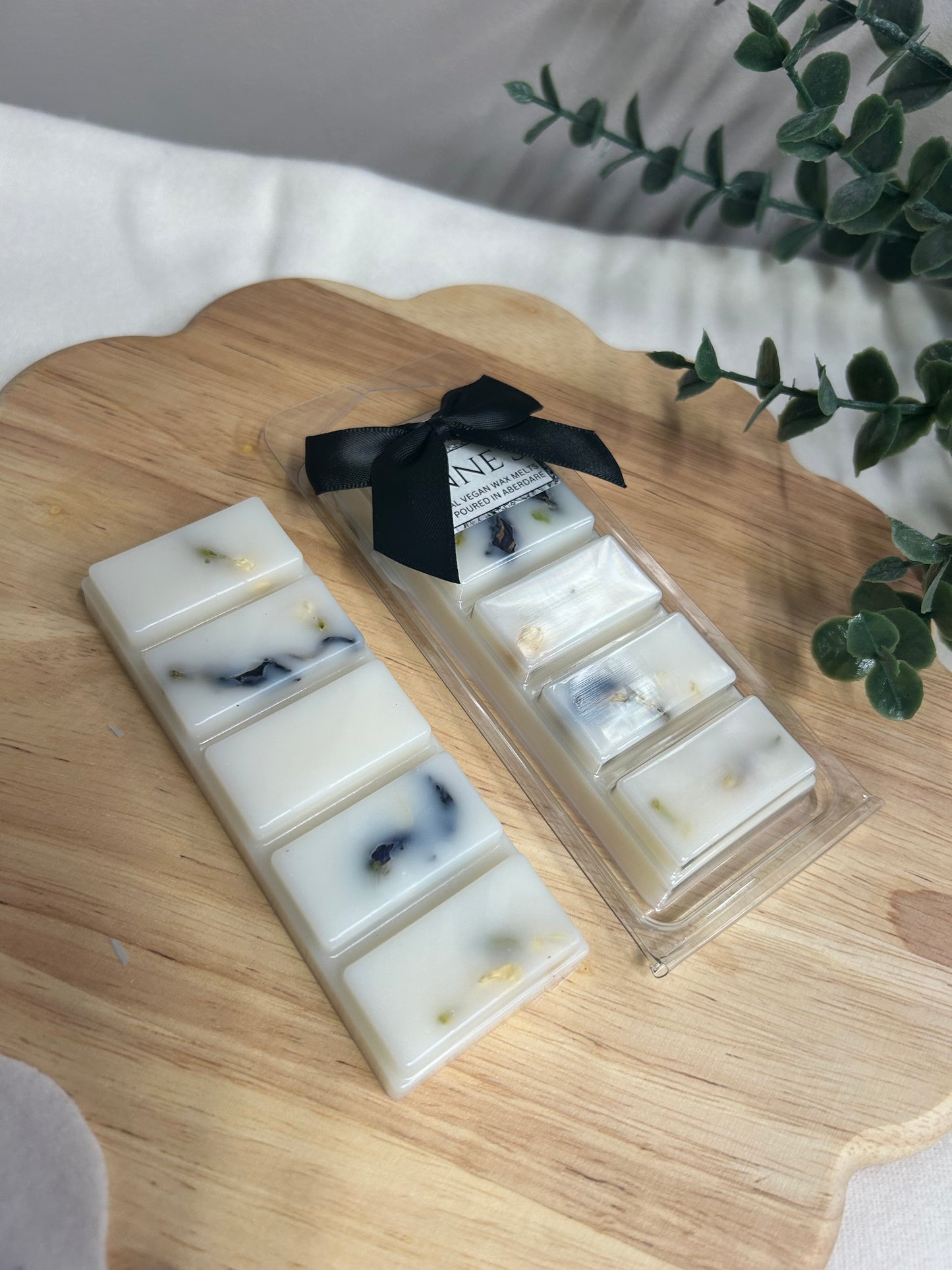 FRESH LINEN | Wax Melt Snap Bar