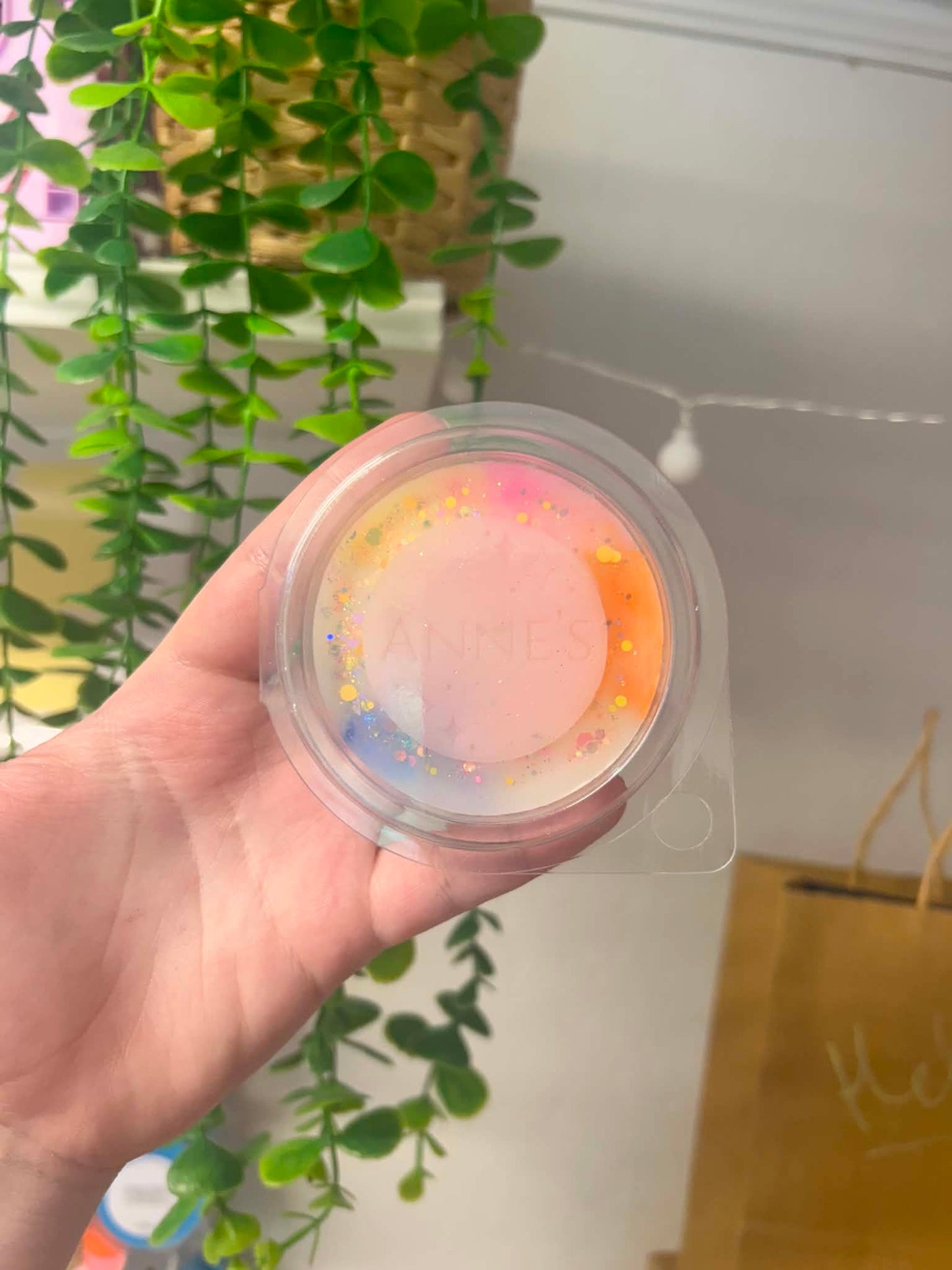On The Island - Wax Deli Pot